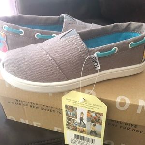 Toms
